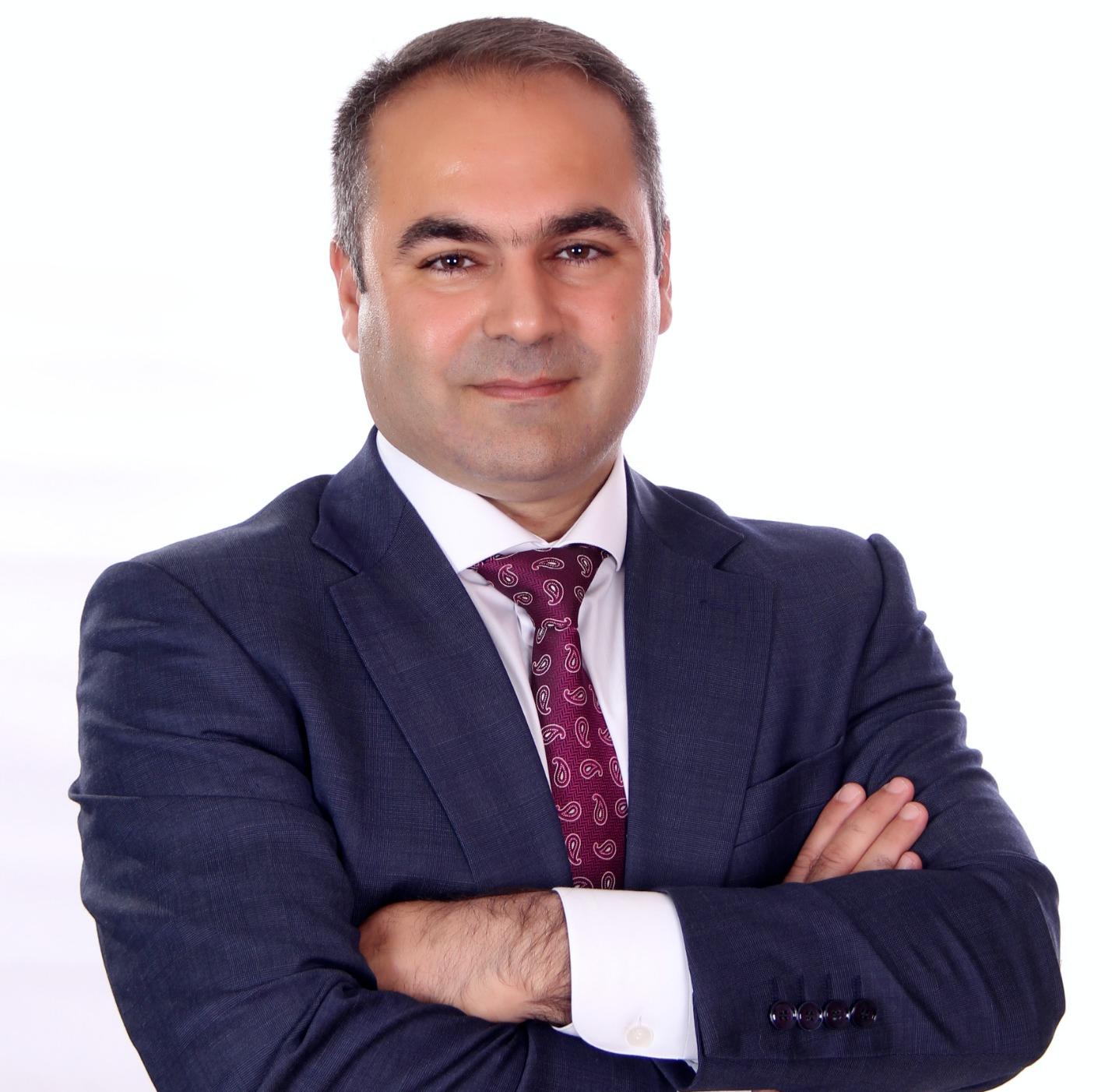 Dr. Nabil Seyidov